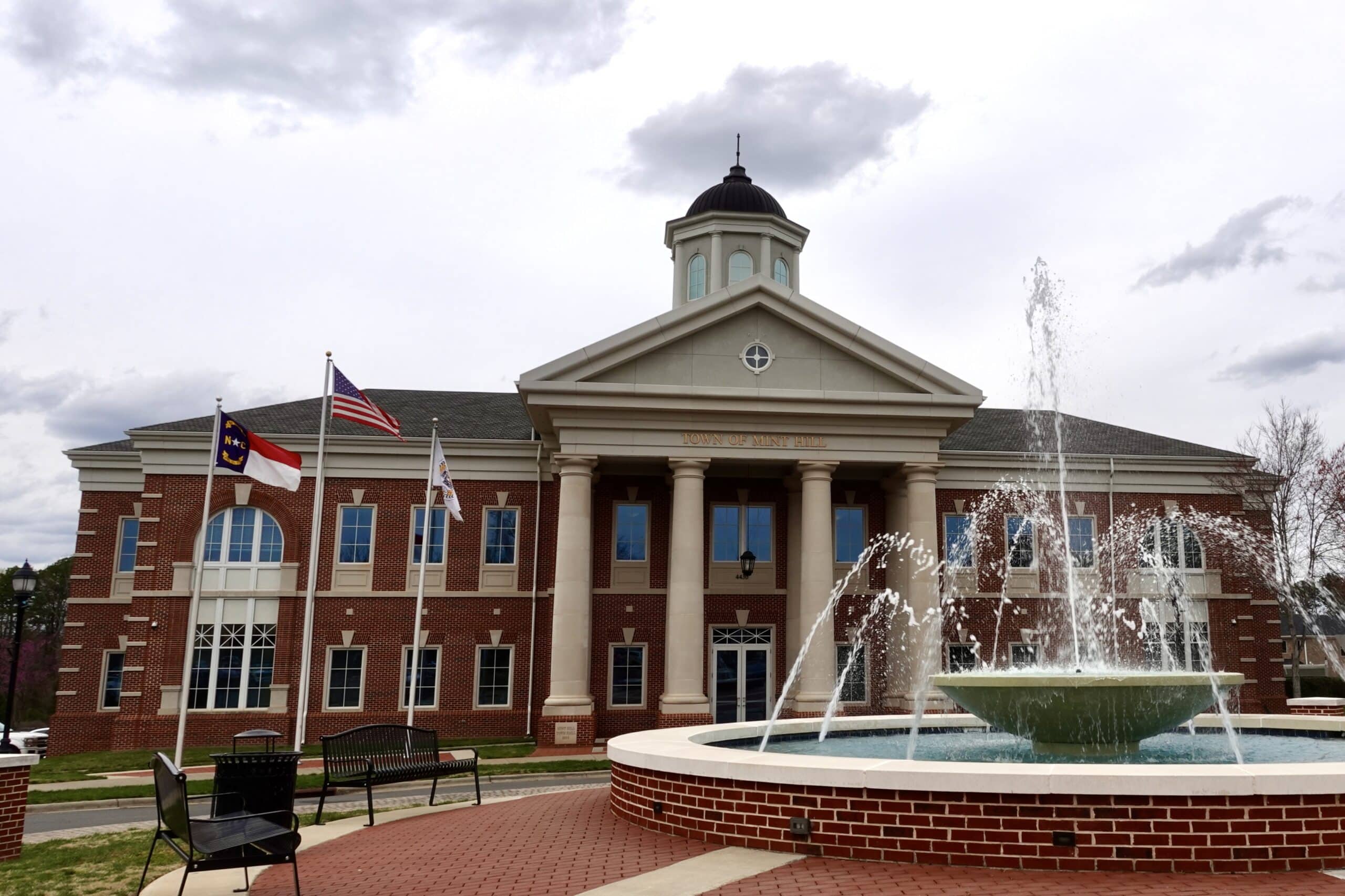 Mint Hill-Mint Hill City Hall and fountain in Mint Hill, North Carolina.