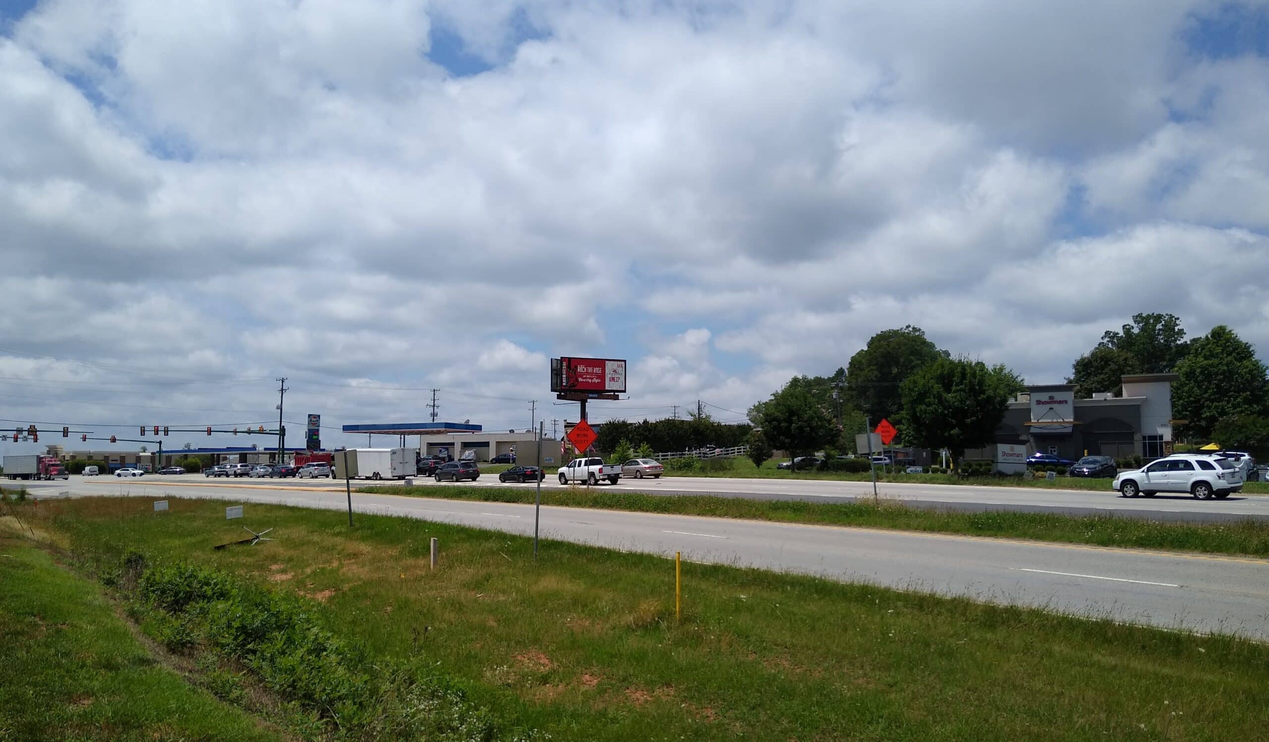 Sun City-US Route 521, the main commercial corridor through Indian Land, South Carolina, near Sun City Carolina Lakes.